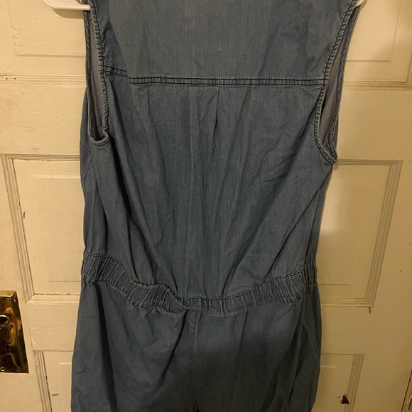 Jumper - Picture 3 of 3